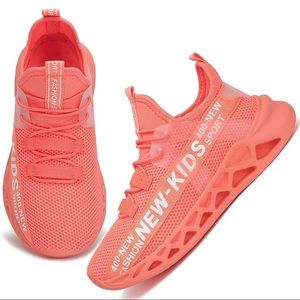 NWOT: Coral New Kids Super light Size 5 Youth